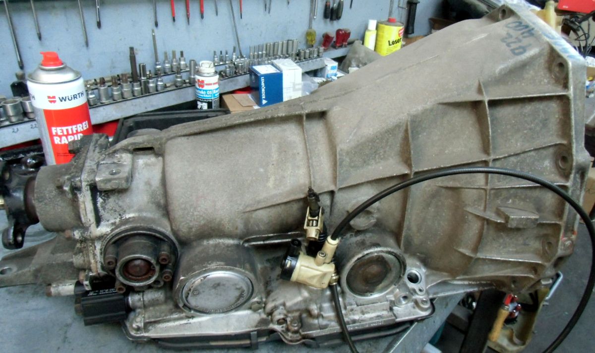 Mercedes Benz () 190E 2.0 (W201.024):    