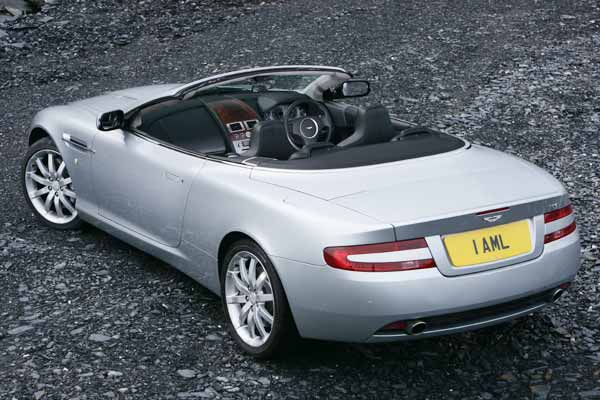 Aston Martin ( ) DB9:  