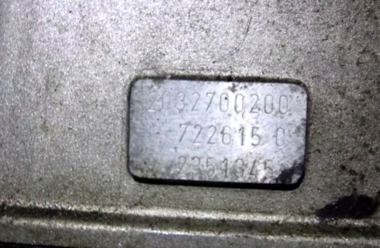 Mercedes Benz () C-class C180 (203.035):    