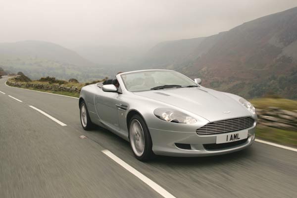 Aston Martin ( ) DB9:  