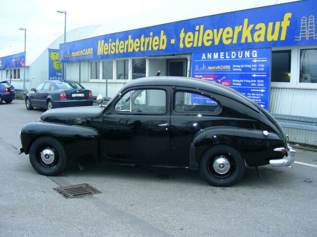 Volvo () 444C:  