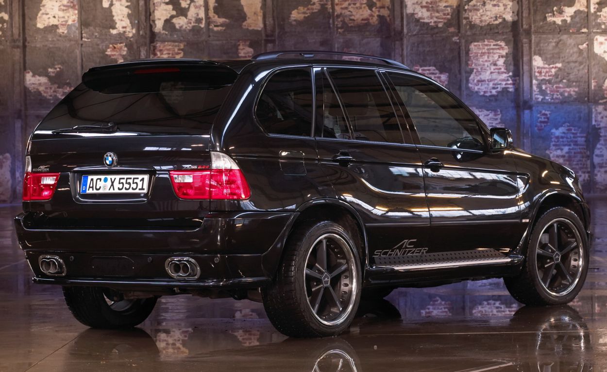BMW () X5 (E53):  