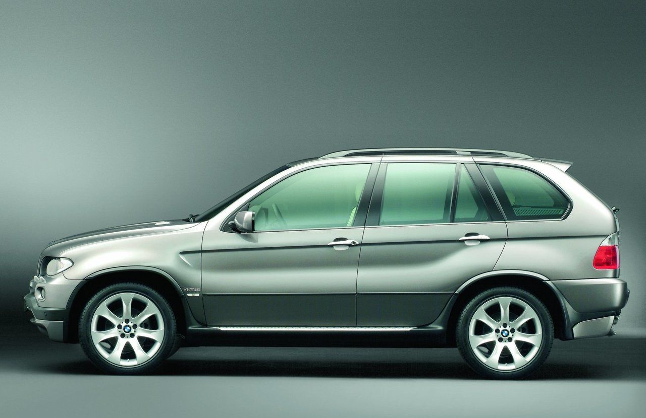 BMW () X5 (E53):  