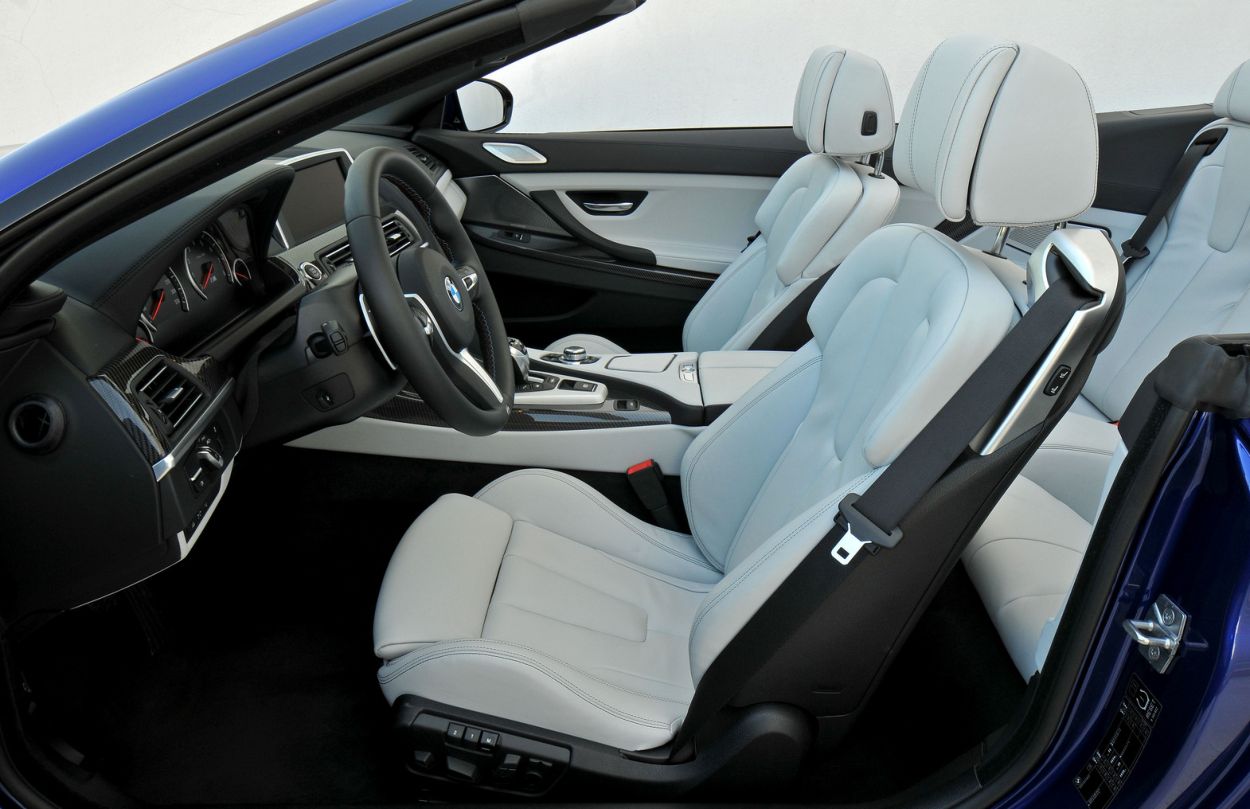 BMW () 6-Series (F12):  