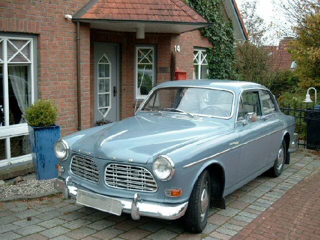 Volvo () P121:  