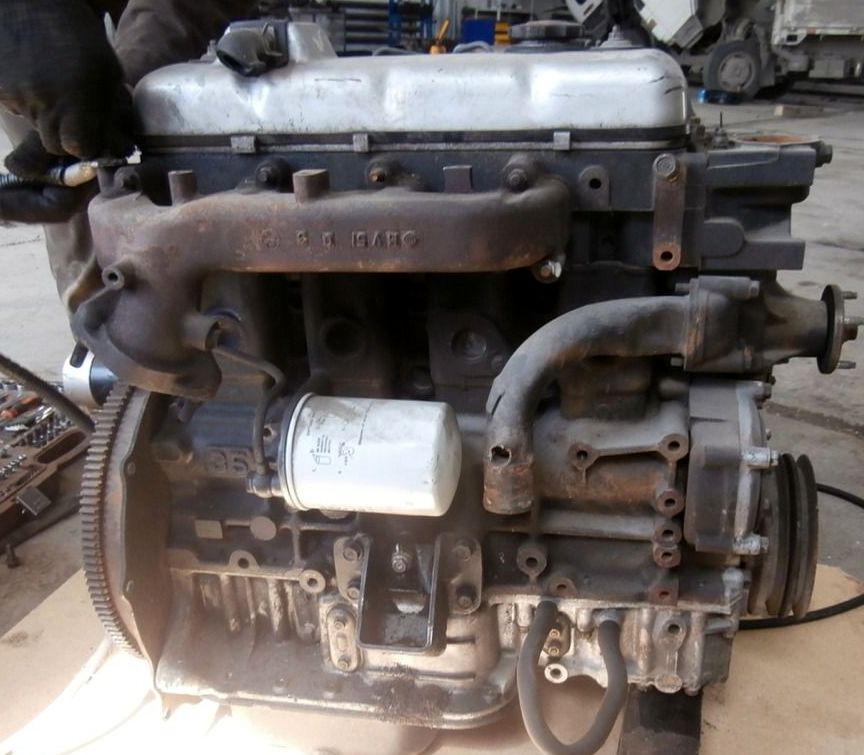 Mazda () SL:  