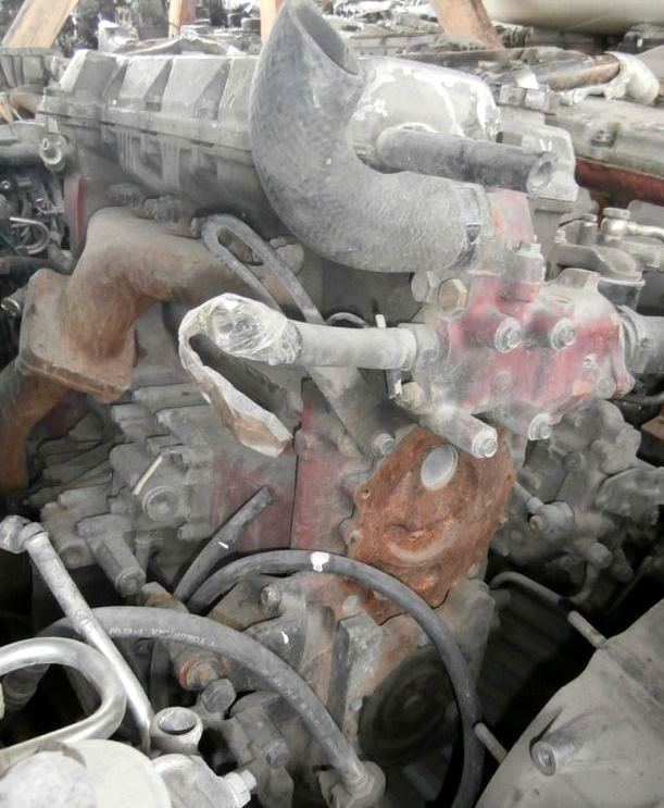 HINO () J05C:  