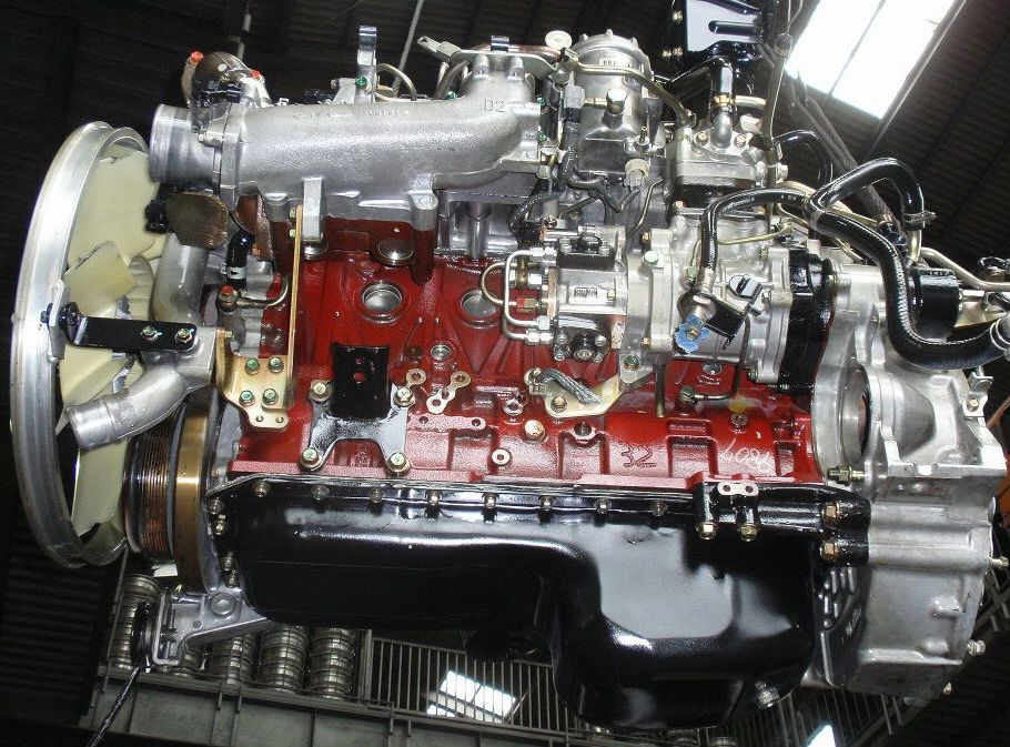 HINO () J07E-T:  