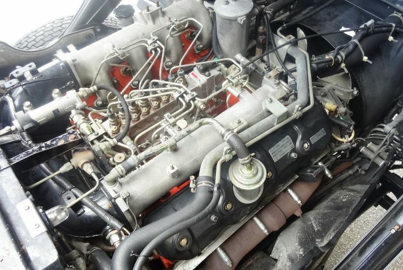 Isuzu () 8PE1:  