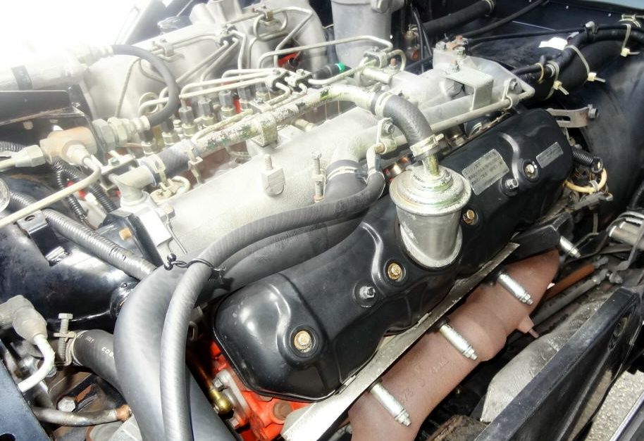 Isuzu () 8PE1:  