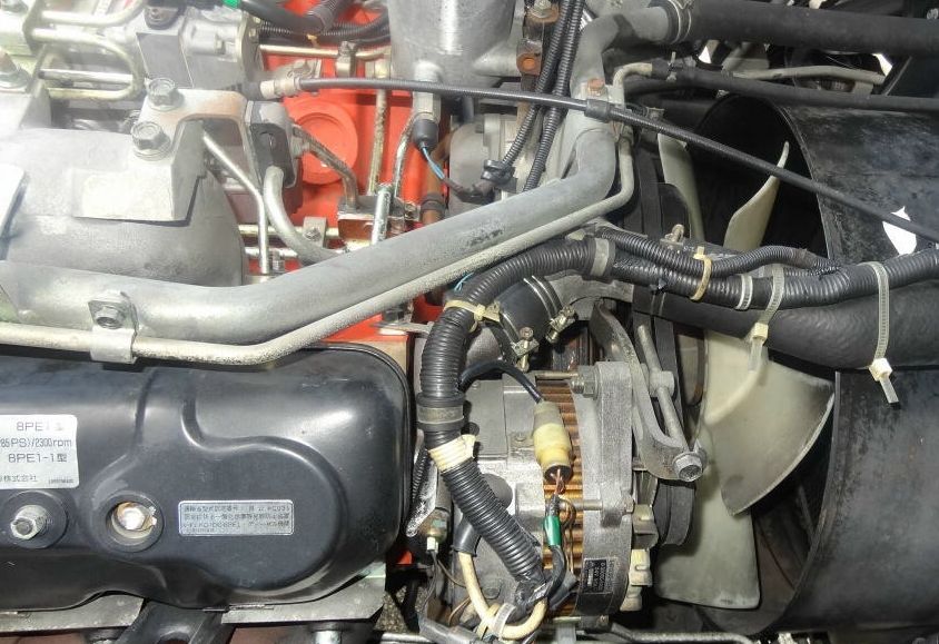 Isuzu () 8PE1:  