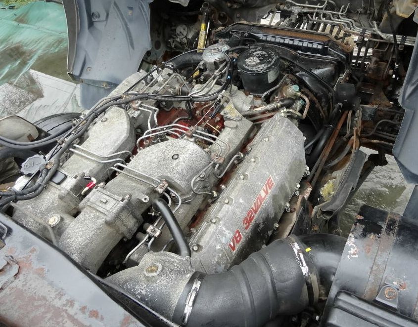 HINO () F20C:  