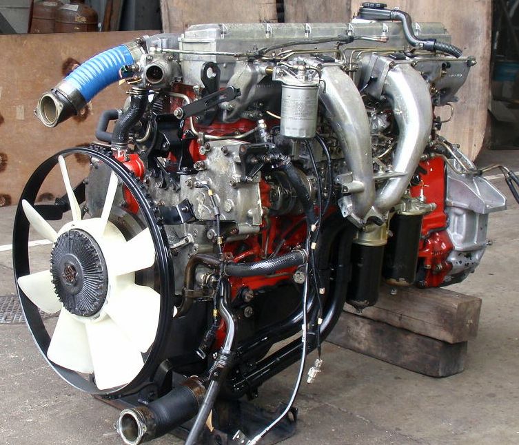 HINO () K13C (K-III):  