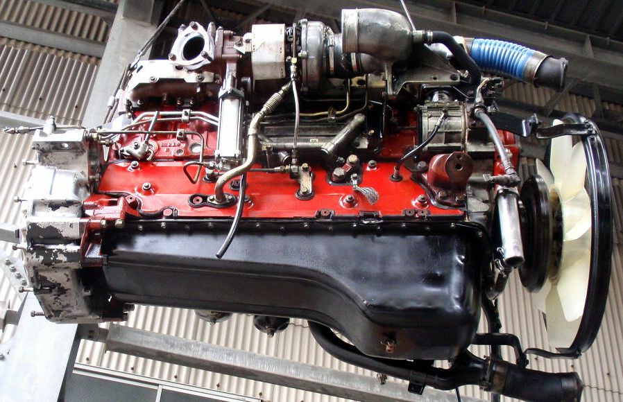HINO () K13C (K-III):  