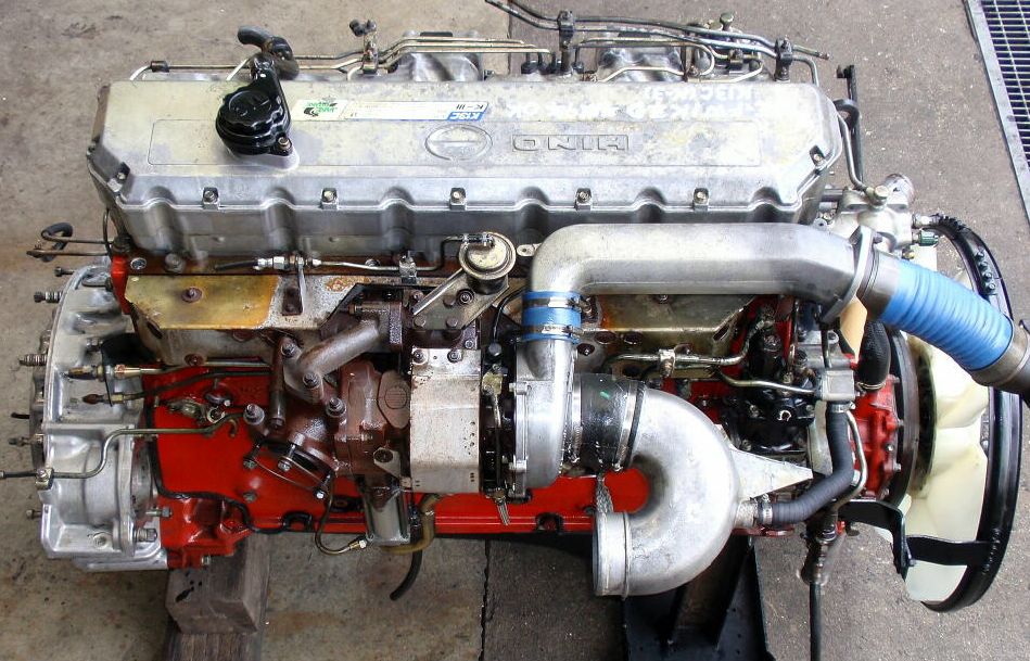 HINO () K13C (K-III):  