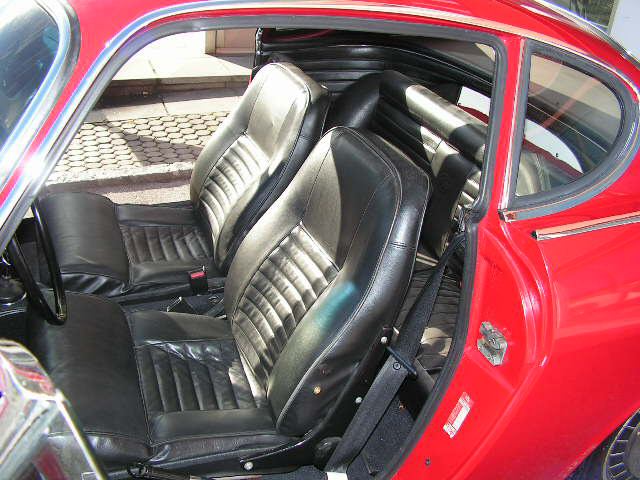 Volvo () P1800:  