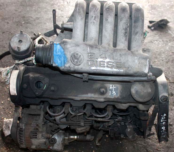 Volkswagen (VW) () AJA:  