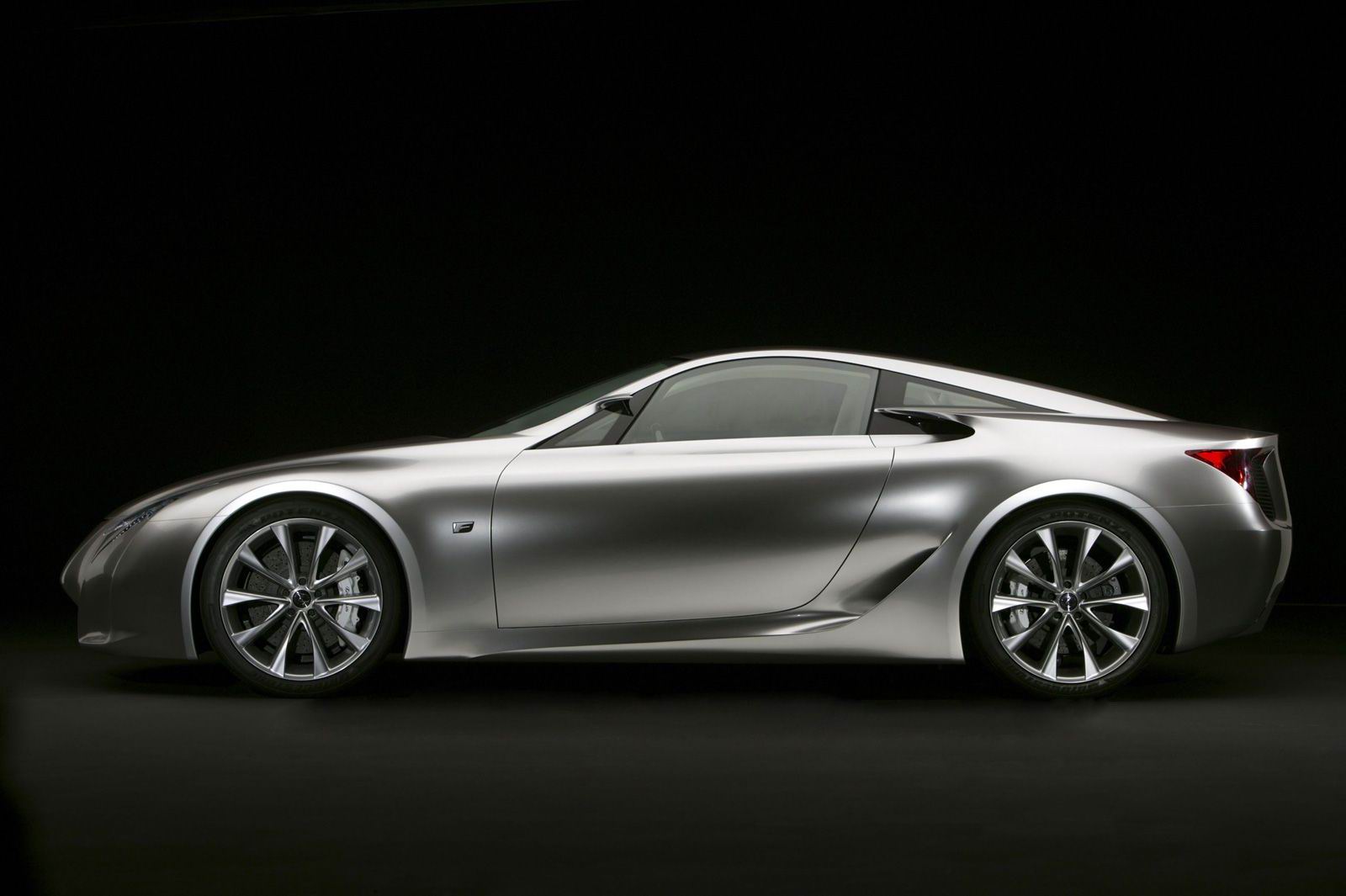 Lexus () LF-A  Concept 2007:  