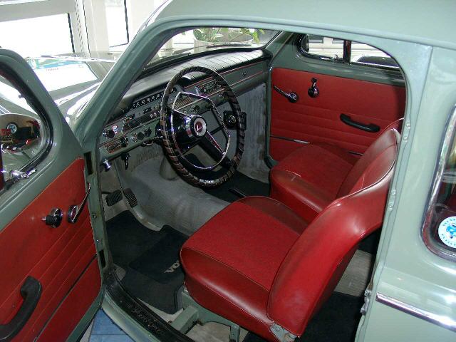 Volvo () P544:  