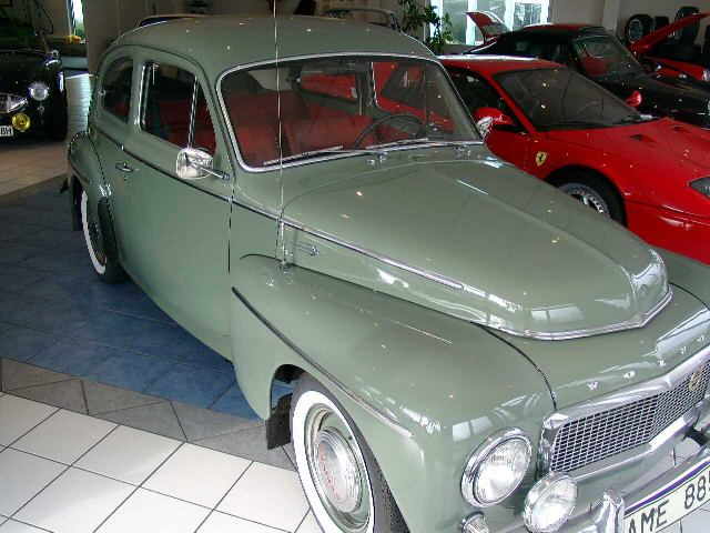 Volvo () P544:  