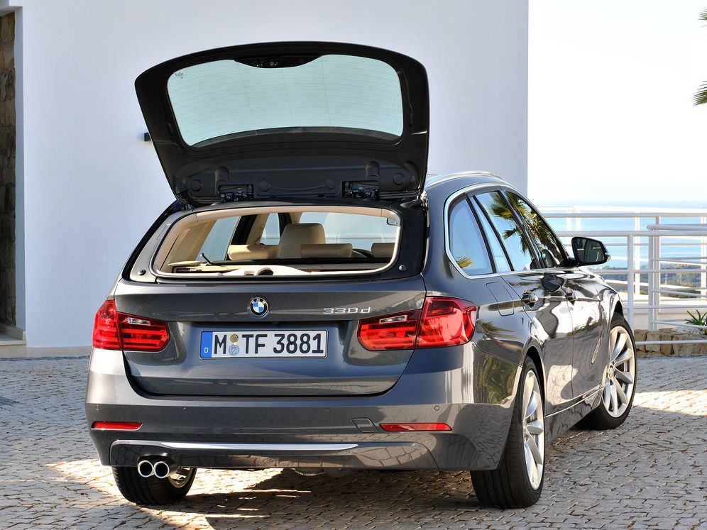 BMW () 3-Series (F31 Touring):  