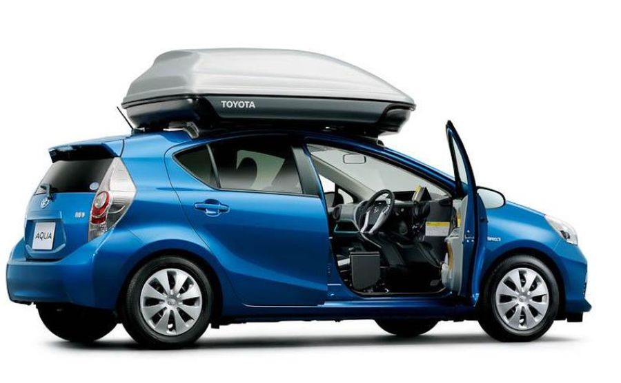 Toyota () Aqua I (_P10):  