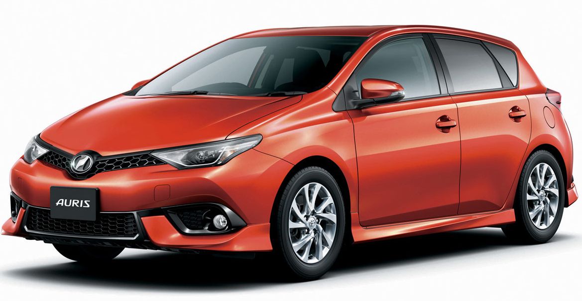 Toyota () Auris II (E18_):  