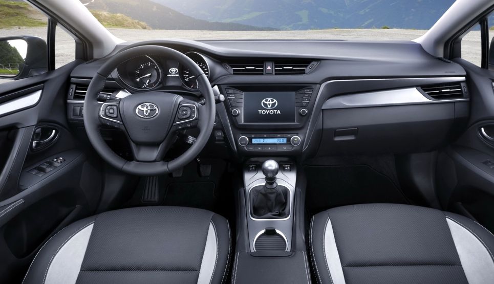 Toyota () Avensis III (_T27_):  