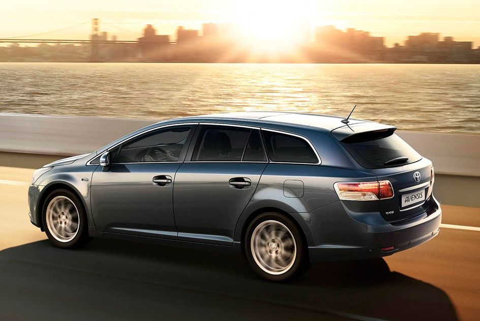 Toyota () Avensis III (_T27_):  