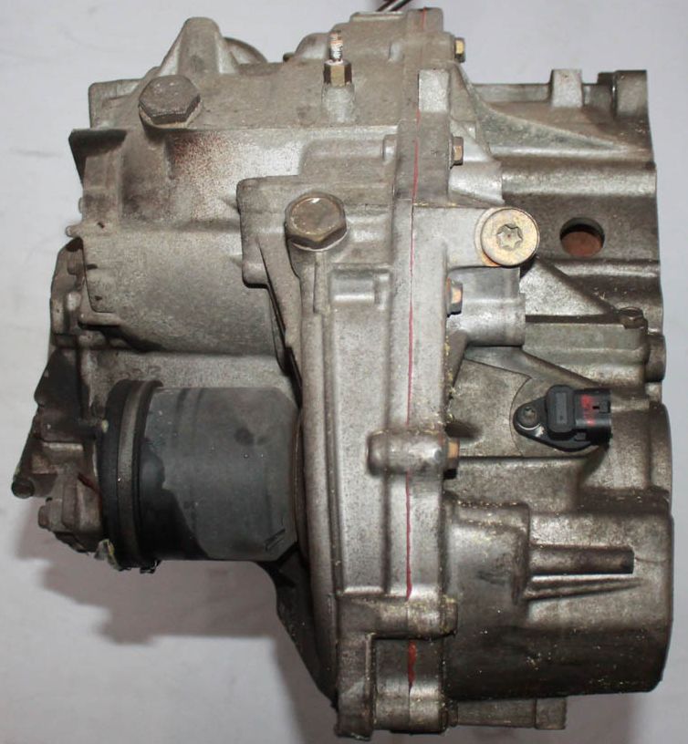 Volvo () 850 (B5252S, B5254S):    