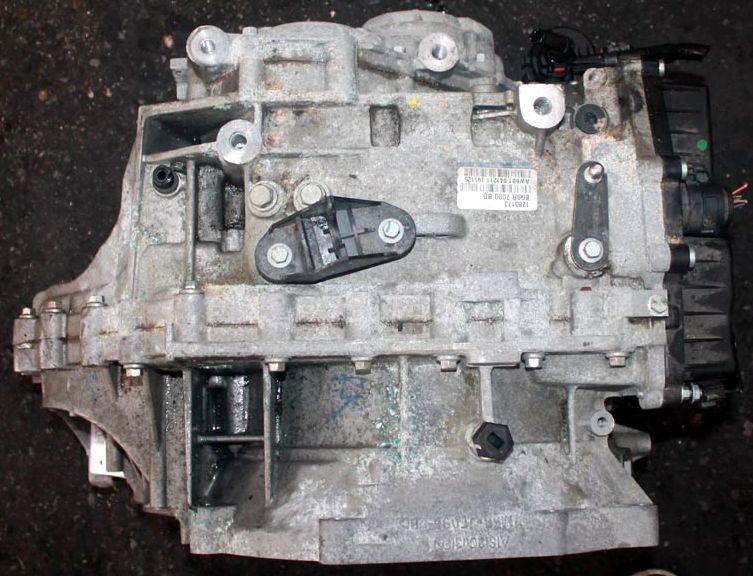 Volvo () C30, C70 II, S40 II, S60, S80 II, V50, V70 III, XC60 (B4204S3):    ( )