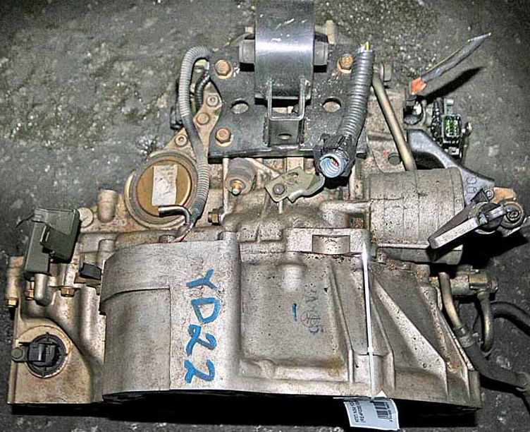 Nissan () Expert (VEW11):    
