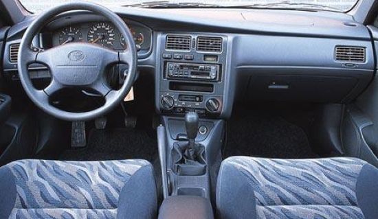 Toyota () Carina E (T190):  