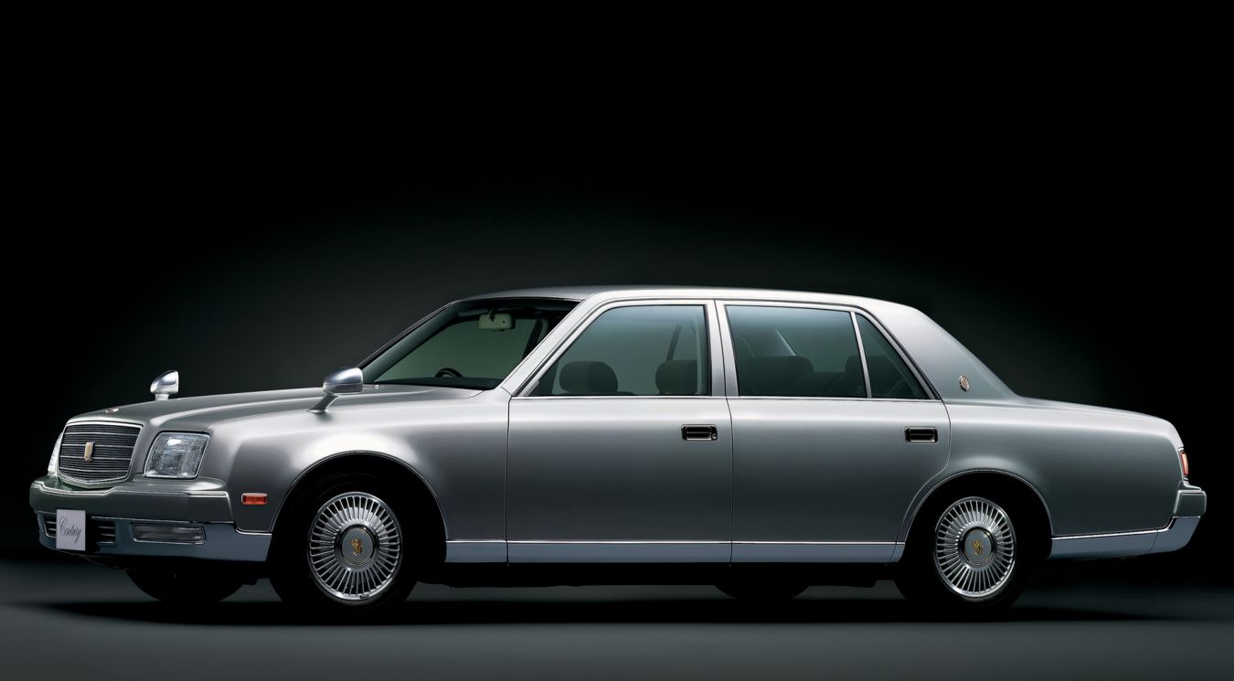 Toyota () Century GZG50:  