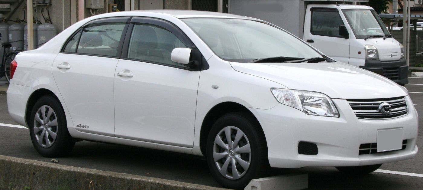 Toyota () Corolla Axio I (E140):  