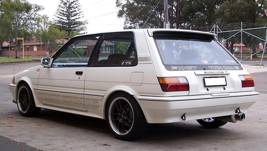 Toyota () Corolla FX II (AE9_):  