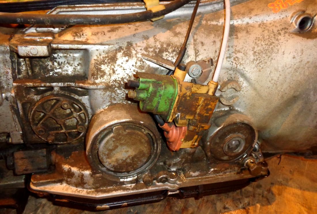 SsangYong () Musso (722377):    
