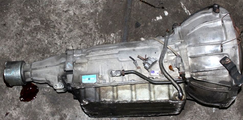 Hyundai () Starex (H-1), 4A110, 4A111:    
