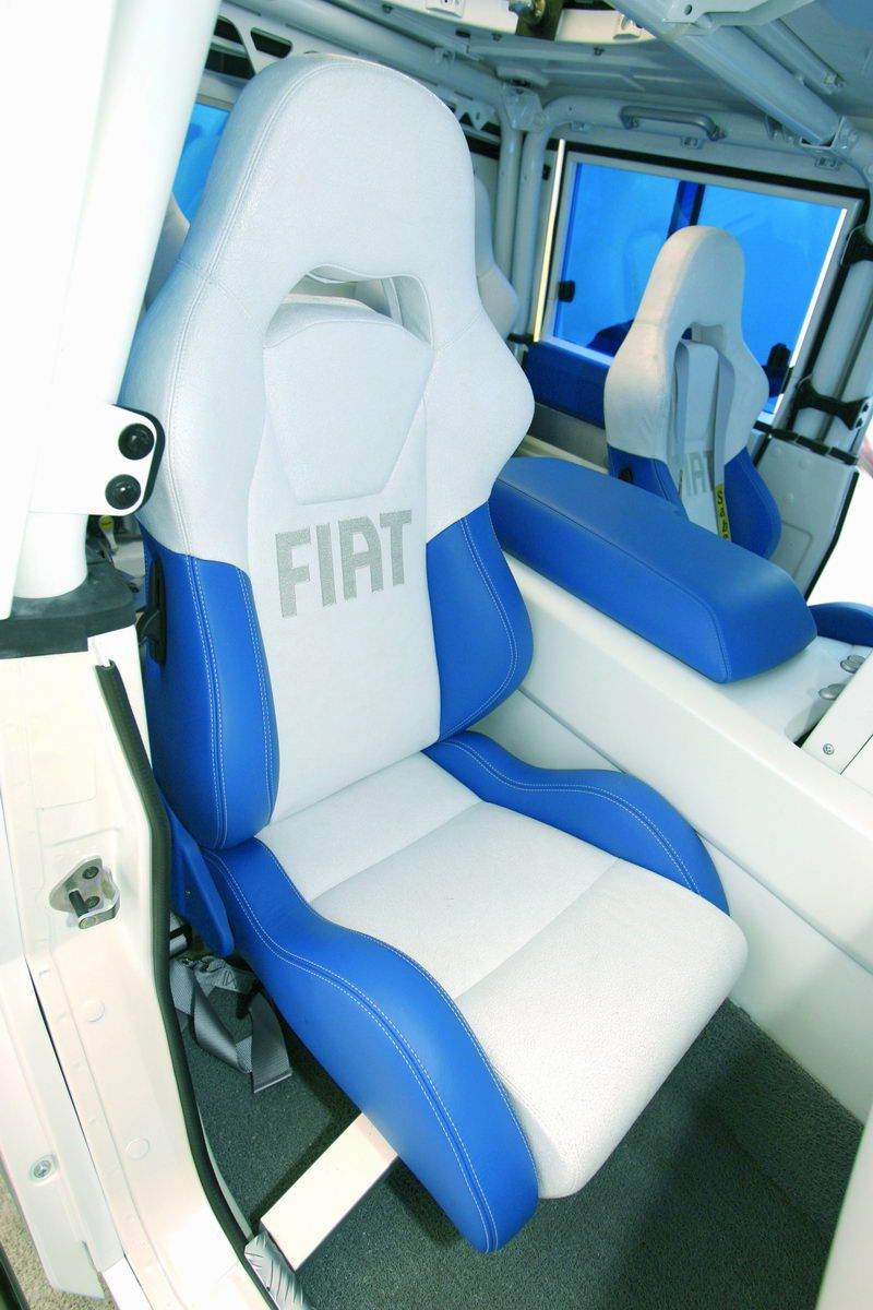 FIAT () Oltre Concept:  