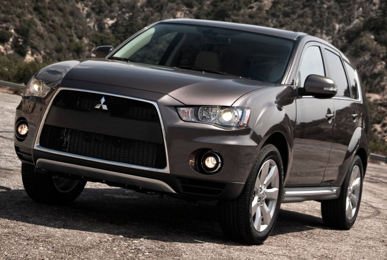 MMC Mitsubishi () Outlander XL II (CW_W):  