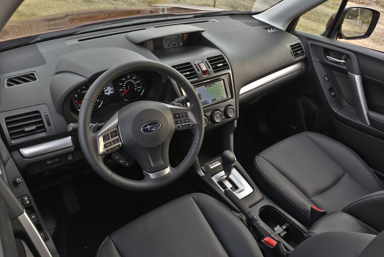 Subaru () Forester IV:  