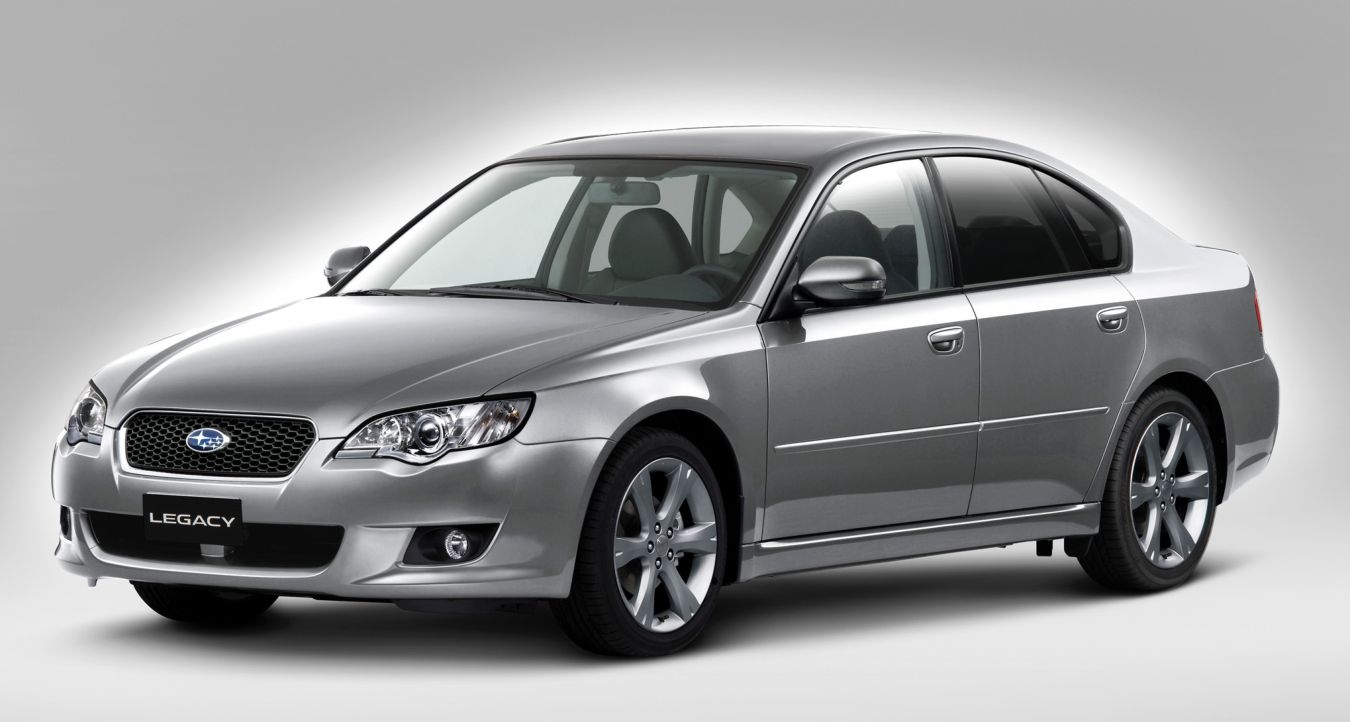 Subaru () Legacy IV:  