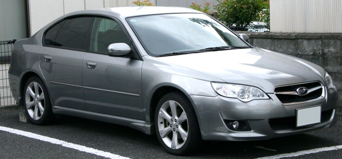 Subaru () Legacy IV:  