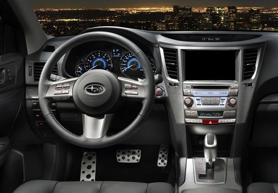 Subaru () Legacy V:  