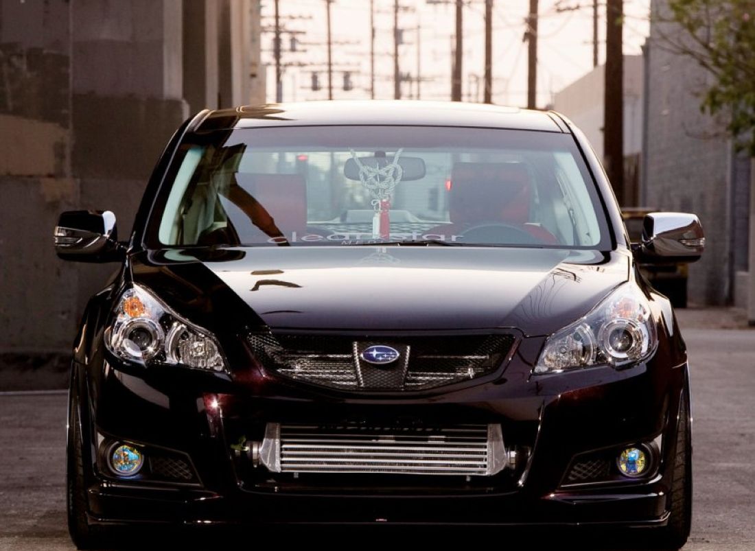 Subaru () Legacy Wagon V:  