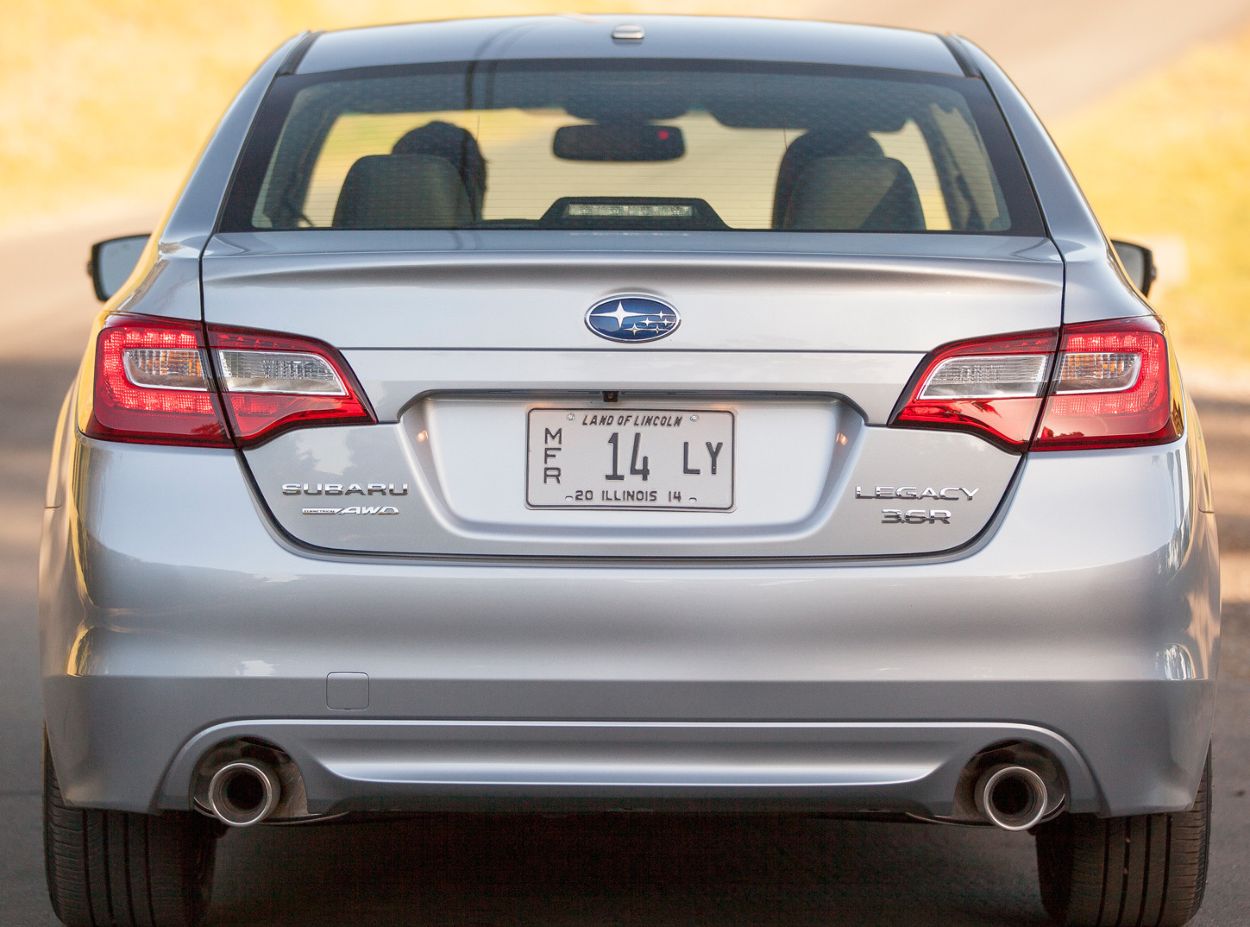 Subaru () Legacy VI:  