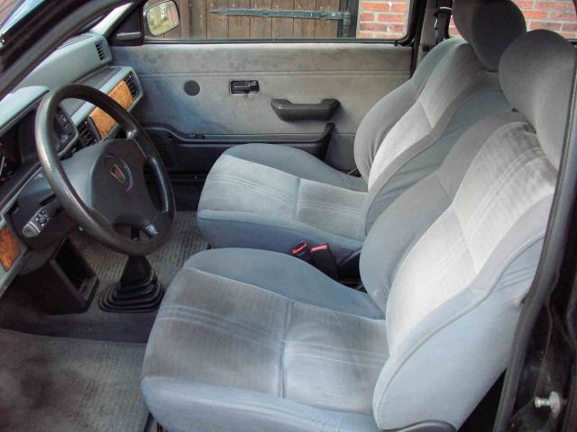 Rover () 100 (Metro):  