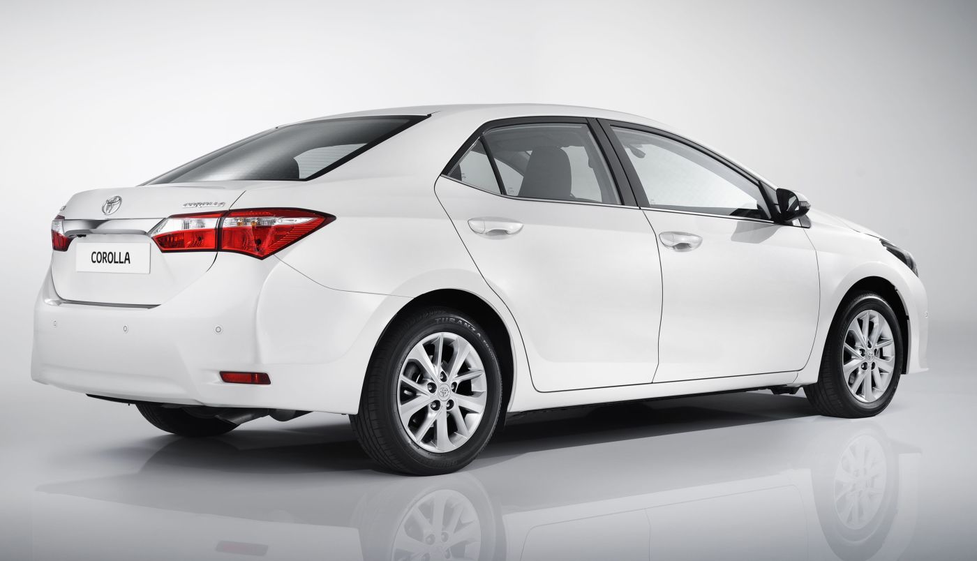 Toyota (������) Corolla  XI (_E17_, _E18_): ���� ����������