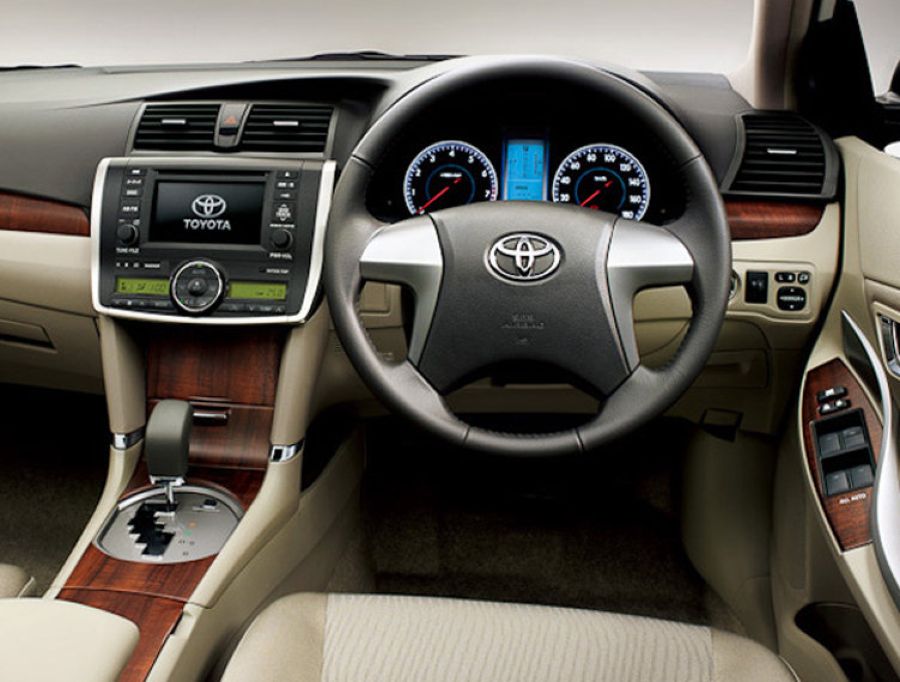 Toyota () Premio II (_T24_):  