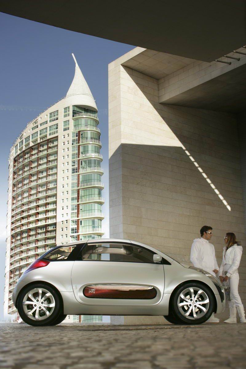 Citroen () C-AirPlay Concept:  